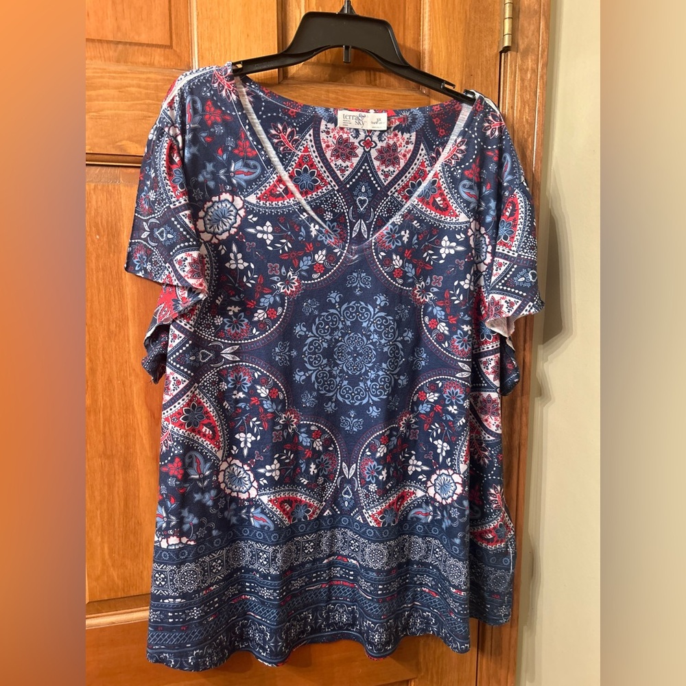 Terra & Sky Floral Paisley Top in Blue and Red
